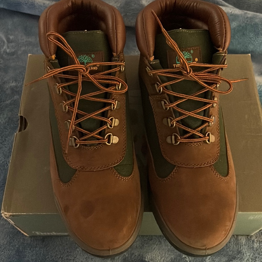 Beef & Broccoli Size 11.5!